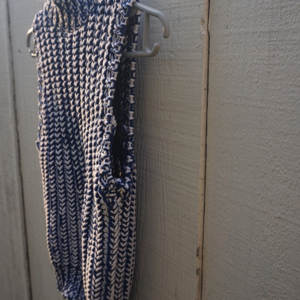 Alice and olivia tomi sleeveless mock neck sweater - Picture 7 of 8